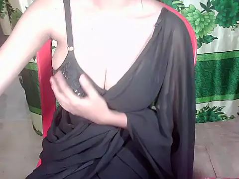 hot- girls online show from 06-23-26, 03:21