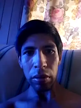 Snapshot of Crischicofresa chatting on 04-03-26, 09:24 Crischicofresa online show from 04-03-26, 09:24