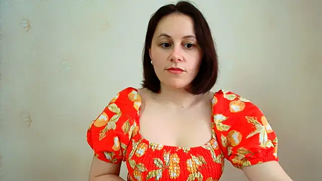 Snapshot of Inessa_beauty chatting on 05-07-26, 09:36 Inessa beauty online show from 05-07-26, 09:36