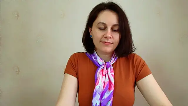 Snapshot of Inessa_beauty chatting on 05-10-26, 10:42 Inessa beauty online show from 05-10-26, 10:42