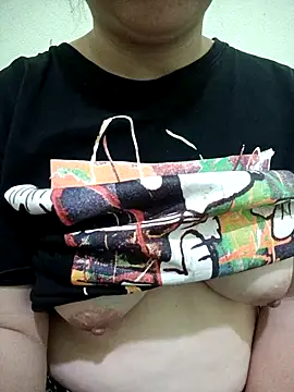 Snapshot of Susu-min chatting on 03-09-26, 01:42 Susu-min online show from 03-09-26, 01:42