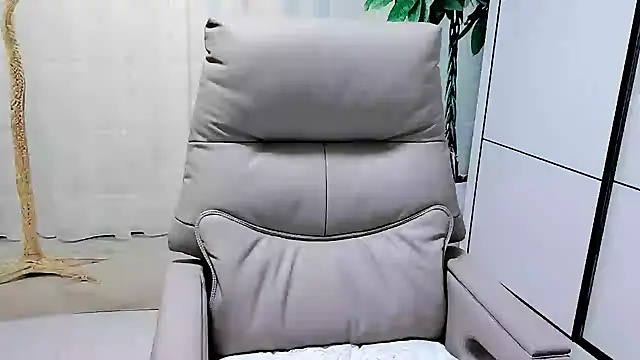 Naomi NN online show from 08-04-26, 07:44