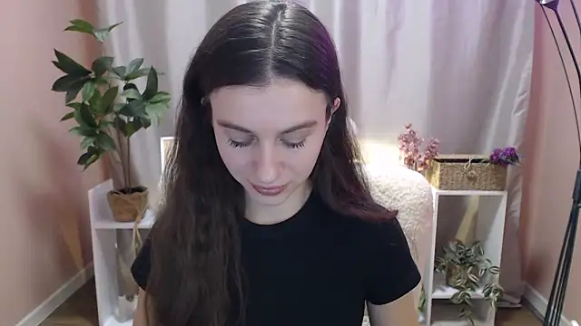 Snapshot of MistyBree chatting on 03-05-26, 09:38 MistyBree online show from 03-05-26, 09:38