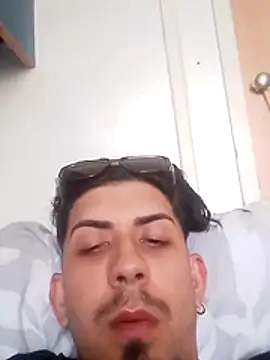 iShon777 online show from 04-26-26, 05:10