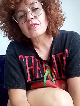 Snapshot of roxybykiss chatting on 03-18-26, 03:48 roxybykiss online show from 03-18-26, 03:48