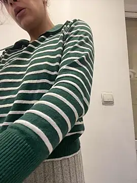 MommySexxy23 online show from 04-05-26, 08:55