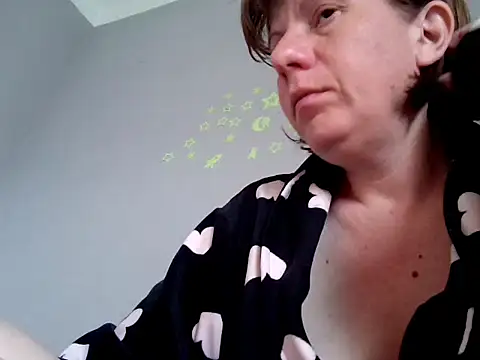 alicexox0 online show from 04-20-26, 08:50