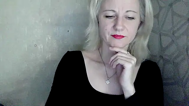 Katerina-Kissa online show from 04-18-26, 07:58