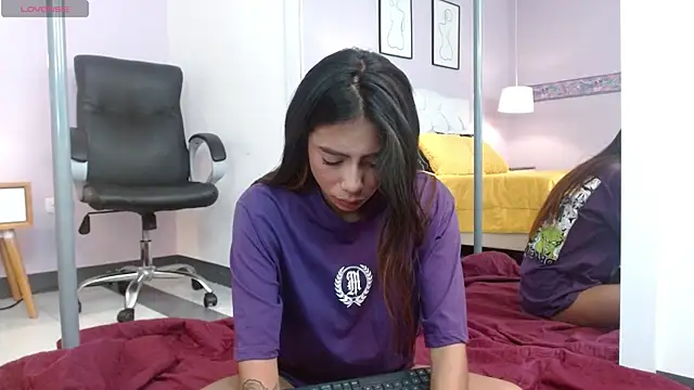 Cataleyaa23 online show from 05-12-26, 07:33