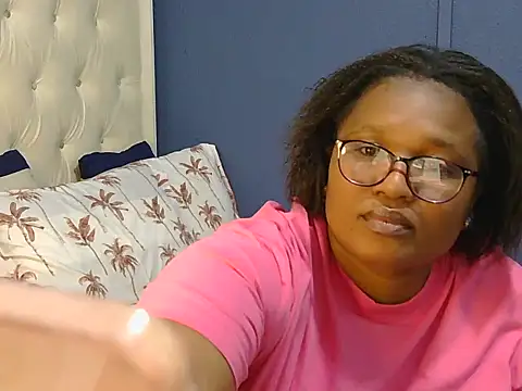 Cuddle Zee online show from 05-11-26, 04:15