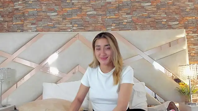 lucy davies online show from 05-31-26, 06:09