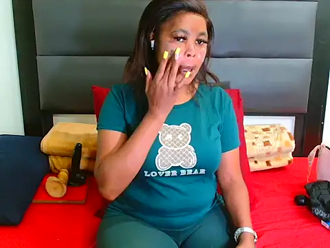 SpicyKittyxxx online show from 04-09-26, 06:19