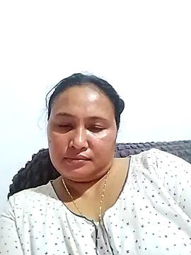 Snapshot of Rashi_bhabi chatting on 05-05-26, 02:03 Rashi bhabi online show from 05-05-26, 02:03