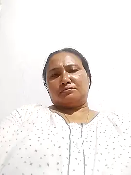 Snapshot of Rashi_bhabi chatting on 05-09-26, 01:49 Rashi bhabi online show from 05-09-26, 01:49