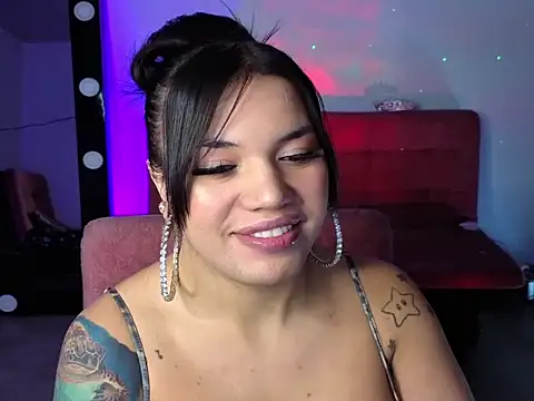 Snapshot of ashley-midnight chatting on 03-20-26, 02:55 ashley-midnight online show from 03-20-26, 02:55