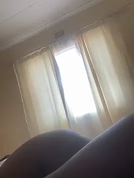 Snapshot of berl3 chatting on 03-04-26, 10:10 berl3 online show from 03-04-26, 10:10