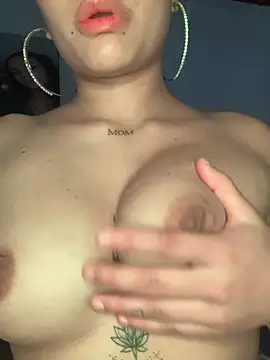 hot-valery online show from 04-19-26, 09:17