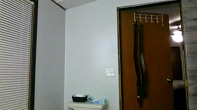 Beaededpainter online show from 06-17-26, 03:09