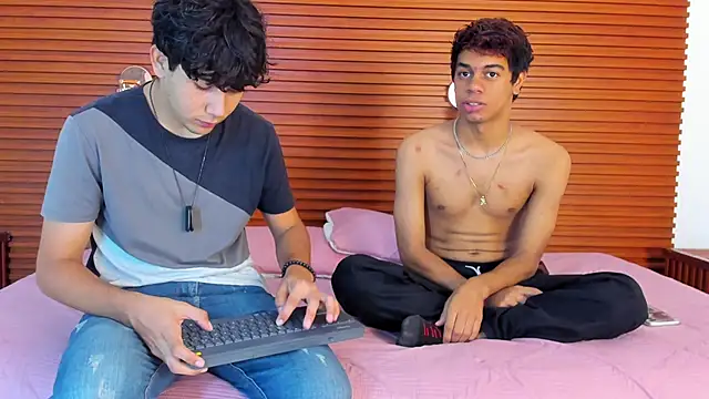 peakk twiinns online show from 03-13-26, 11:28