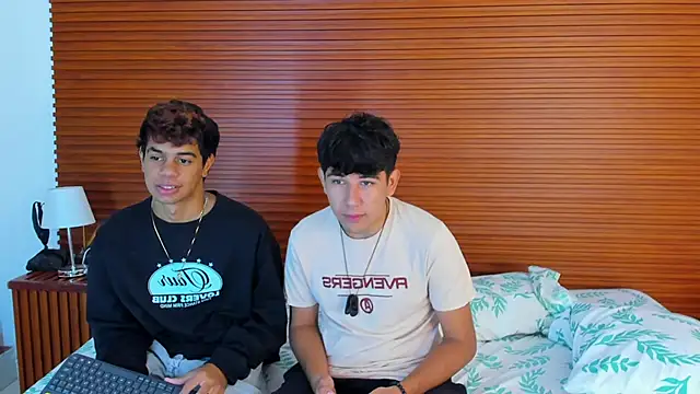 peakk twiinns online show from 04-22-26, 11:23