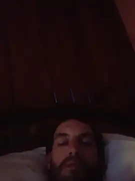charlesb013 online show from 08-10-26, 05:44