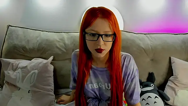 Emma Dusk online show from 04-02-26, 01:03