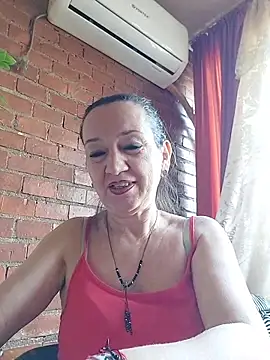 Snapshot of anayss17 chatting on 03-13-26, 10:44 anayss17 online show from 03-13-26, 10:44