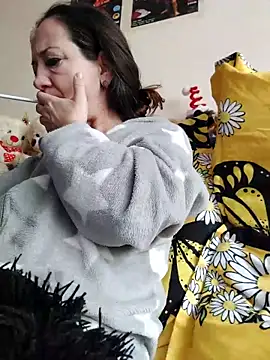 Snapshot of anayss17 chatting on 03-19-26, 05:55 anayss17 online show from 03-19-26, 05:55