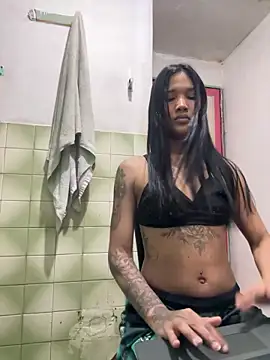 Snapshot of Sinner_Brown chatting on 03-16-26, 05:13 Sinner Brown online show from 03-16-26, 05:13