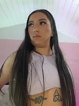 Emily Roussee online show from 04-01-26, 11:44