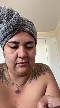 javieritr4 online show from 03-19-26, 03:05