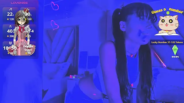 chloe larson online show from 05-01-26, 11:26