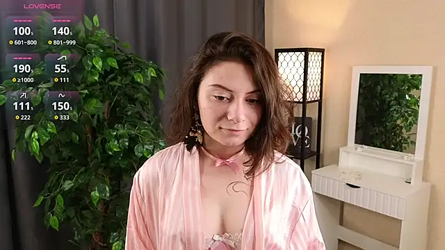 BreannaBuczak online show from 04-10-26, 01:55