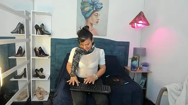 KiaraXMilf online show from 03-22-26, 12:30