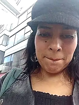 jaade doll online show from 04-06-26, 01:45