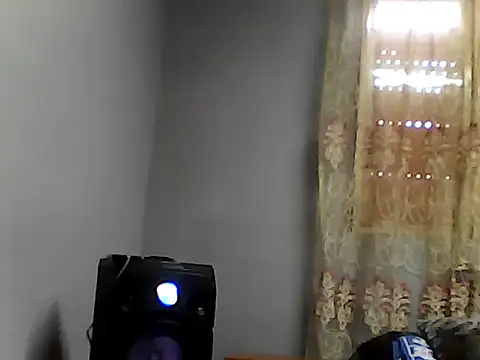 Snapshot of Minike75 chatting on 05-16-26, 09:28 Minike75 online show from 05-16-26, 09:28