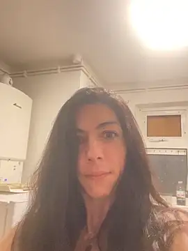 Snapshot of Nikkie925 chatting on 03-29-26, 03:06 Nikkie925 online show from 03-29-26, 03:06