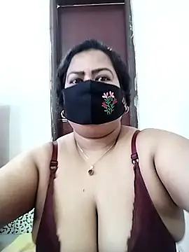 Star--Girl online show from 03-16-26, 03:34