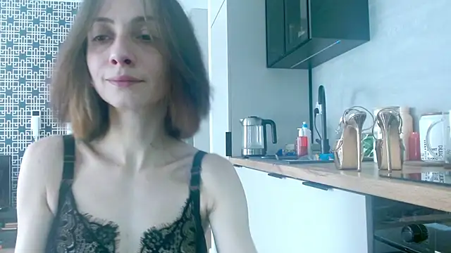 Snapshot of misssweet chatting on 03-12-26, 11:38 misssweet online show from 03-12-26, 11:38
