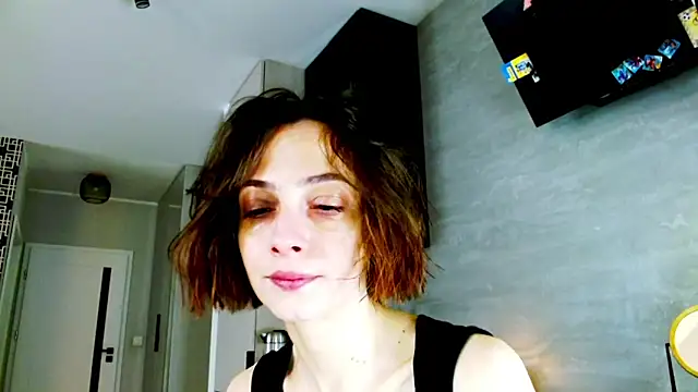 Snapshot of misssweet chatting on 03-20-26, 02:11 misssweet online show from 03-20-26, 02:11