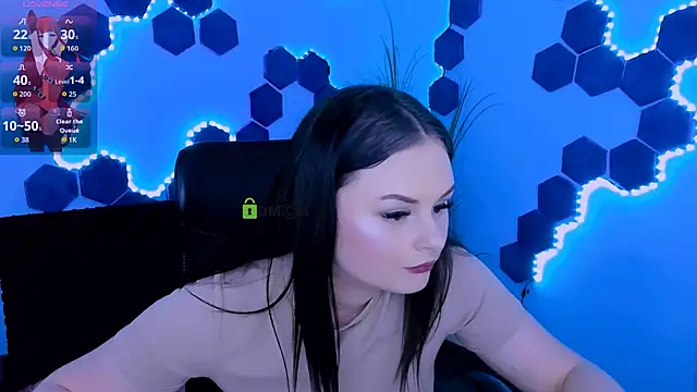 Snapshot of miss_courtney_ chatting on 03-20-26, 12:21 miss courtney online show from 03-20-26, 12:21