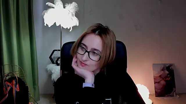 LixeLuna online show from 03-11-26, 12:11