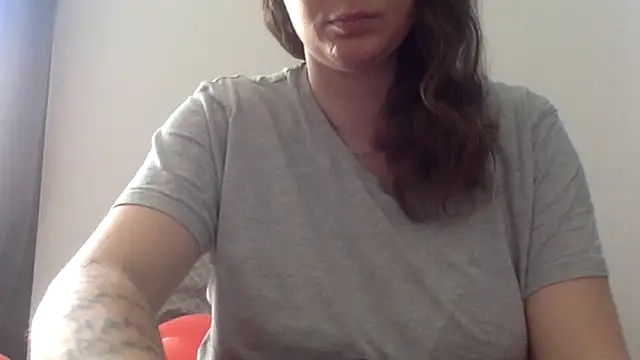 douce blanche13 online show from 04-09-26, 09:47