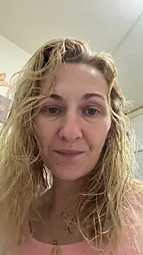 Snapshot of Secret_Ladyx chatting on 05-14-26, 07:53 Secret Ladyx online show from 05-14-26, 07:53