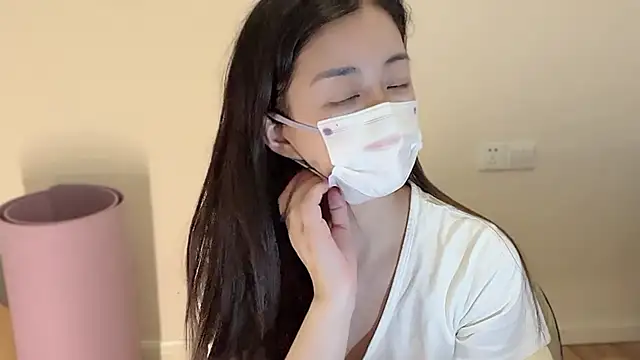 jinxiyao01 online show from 05-20-26, 02:45