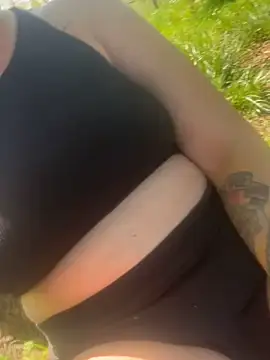 Xlilli69X online show from 04-19-26, 01:10