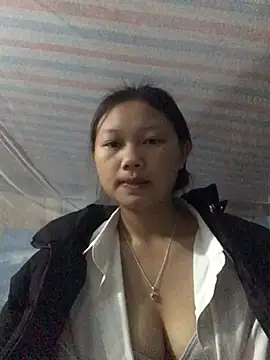 Snapshot of TieuVy99 chatting on 03-08-26, 03:43 TieuVy99 online show from 03-08-26, 03:43