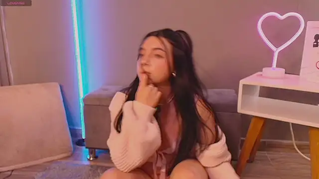 Im Elaris online show from 04-10-26, 02:33