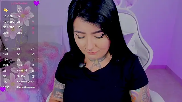 Snapshot of heeyy_kitty chatting on 07-28-26, 08:52 heeyy kitty online show from 07-28-26, 08:52