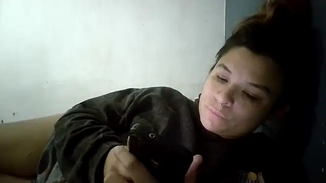 KendraBoss online show from 04-14-26, 03:01